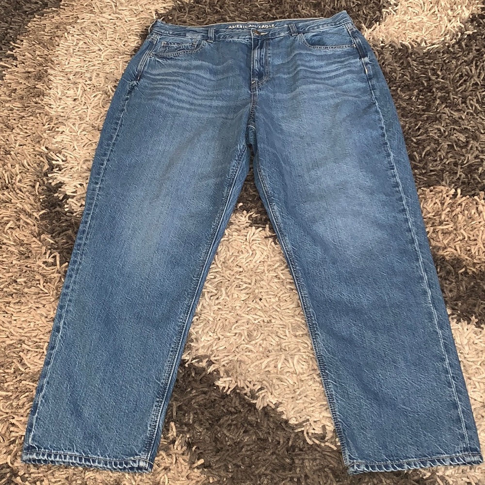 American Eagle Mom Jean size 16 inseam 27 1/2 good cond